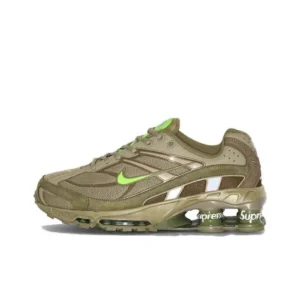Supreme x Nike Shox R4: Bold & Stylish Sneakers