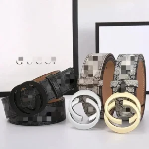 Gucci Signature Belt Elegant Design