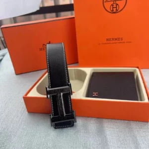 Herm??s Classic H Buckle Belt Set