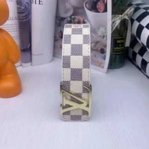 Luxury Louis Vuitton Damier Belt
