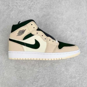 Jordan Air 1 Mid Classic Sneaker