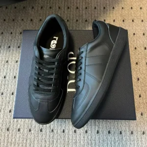 Dior Classic Low-Top Sneakers