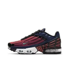 Nike Air Max Plus Tuned: Bold & Stylish Sneaker
