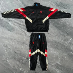 Adidas Manchester United Retro Tracksuit Set