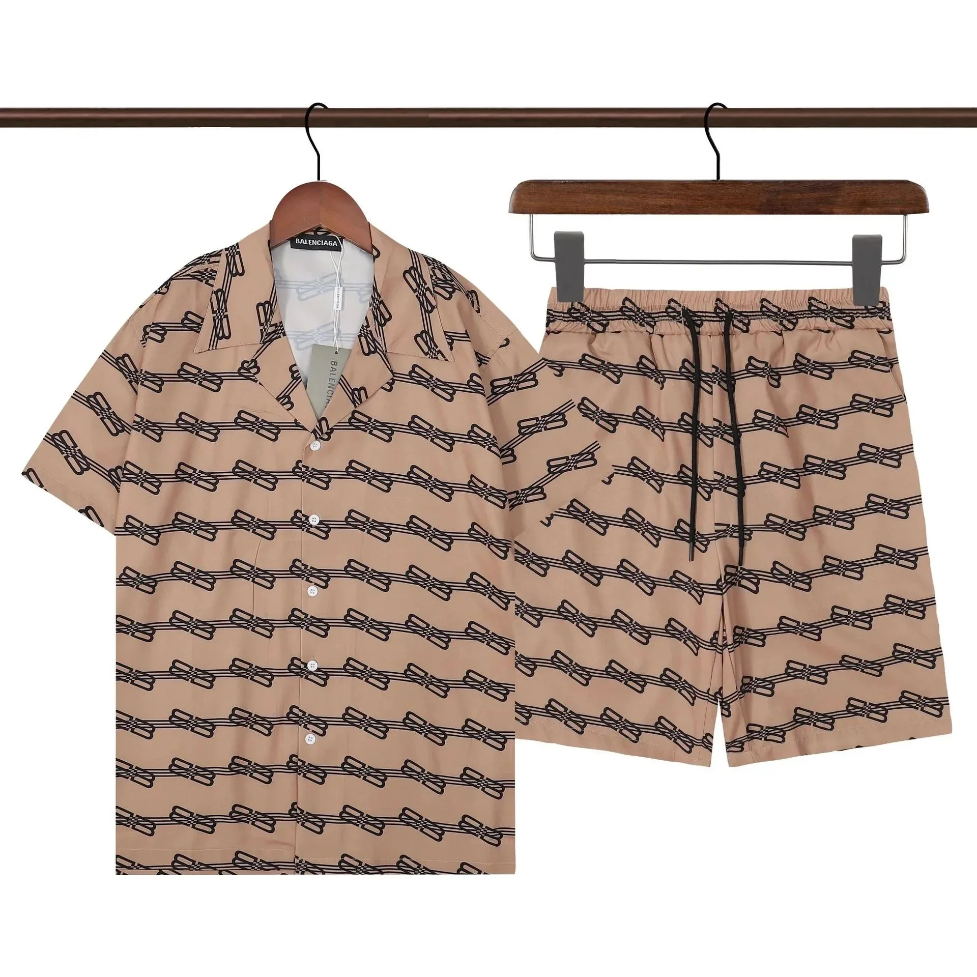 Balenciaga Stylish Short Set with Patterned Design