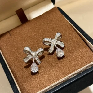 Bow Stud Earrings Diamond Collection