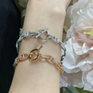 Chain Link Bracelet with Toggle Clasp