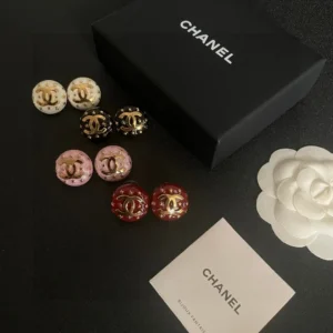 Chanel CC Stud Earrings - Bijoux