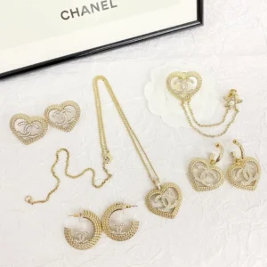 Chanel Heart Pendant Necklace Set