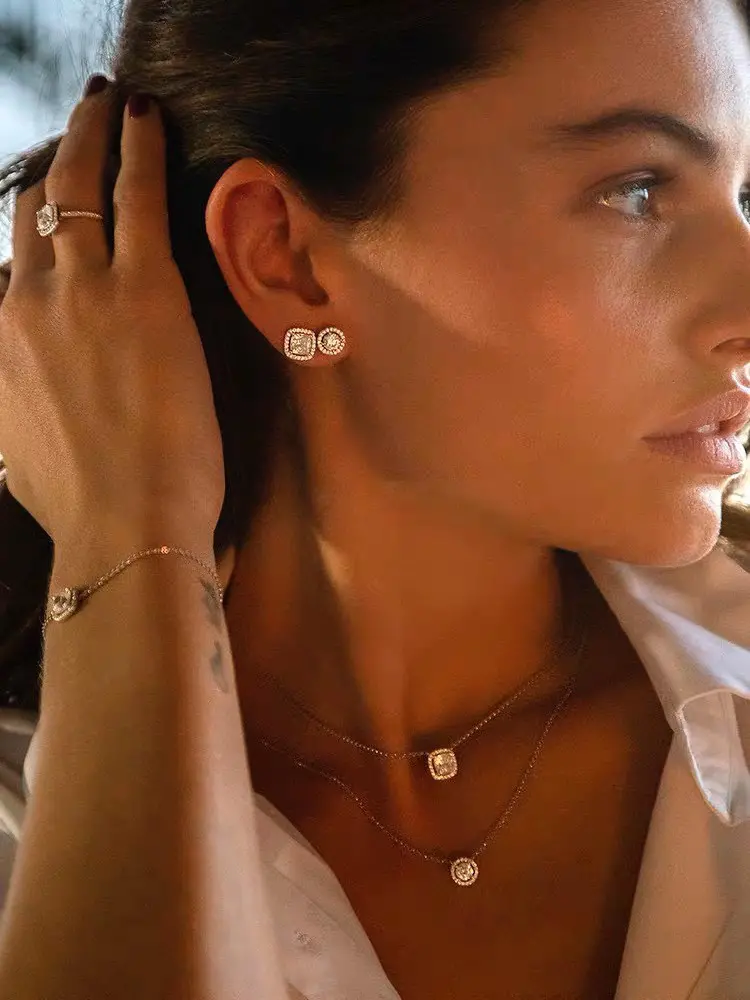 Diamond Stud Earrings - 18K Rose Gold