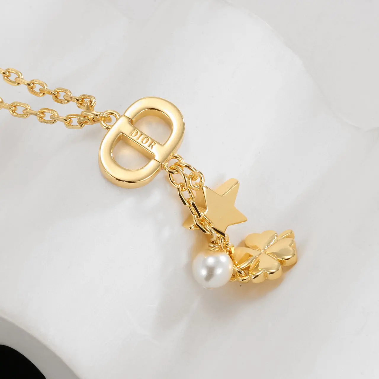 Dior Gold Chain Necklace with Pearl