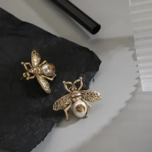 Gucci Bee Stud Earrings - Series