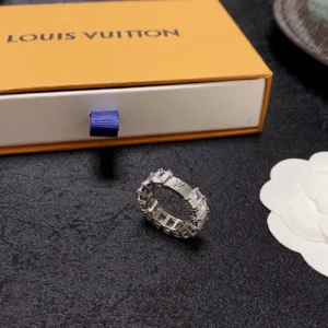 Louis Vuitton Diamond Ring
