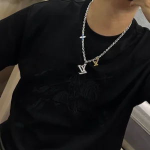 Louis Vuitton x Chain Necklace