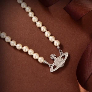 Pearl Necklace with Pendant Series
