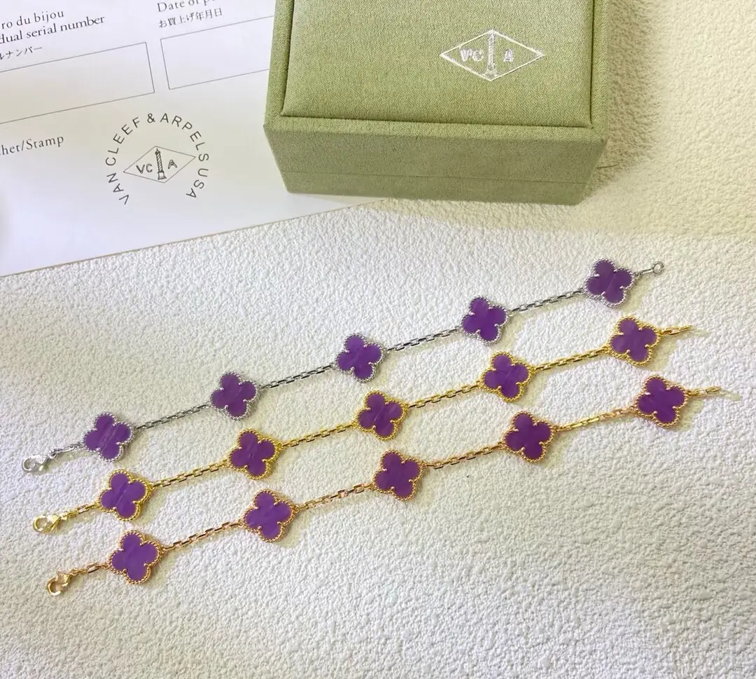 Van Cleef & Arpels Alhambra